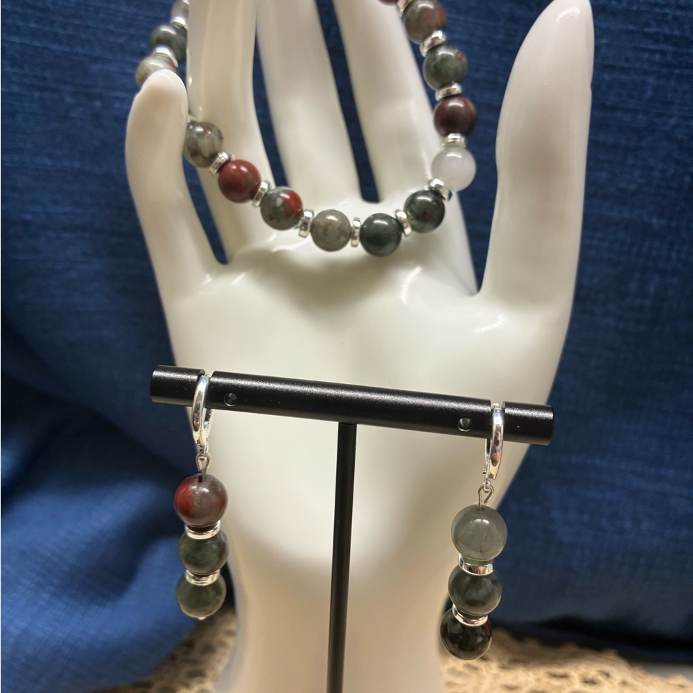 African bloodstone Beaded Bracelet and Earring Set